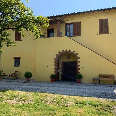 La Nana Gialla Riotorto Exterior photo