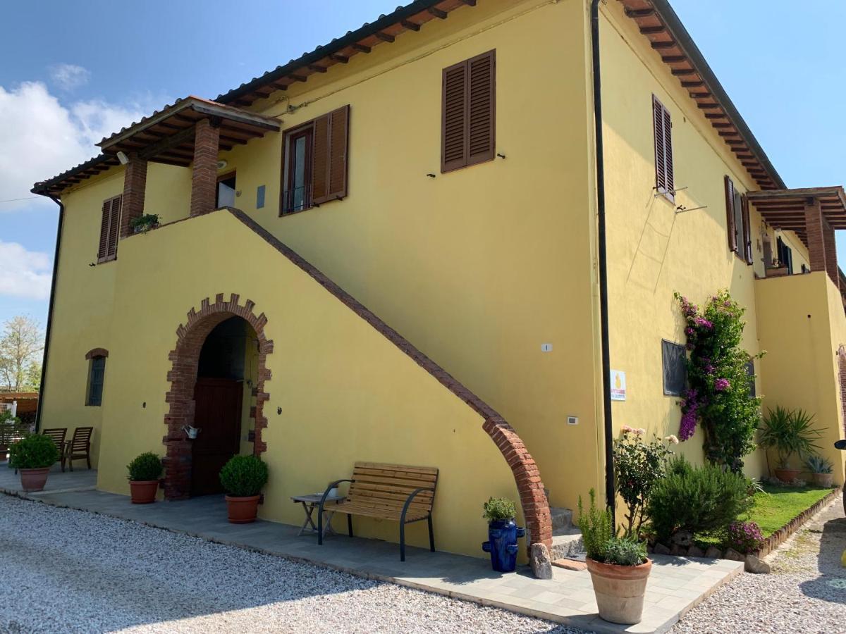 La Nana Gialla Riotorto Exterior photo